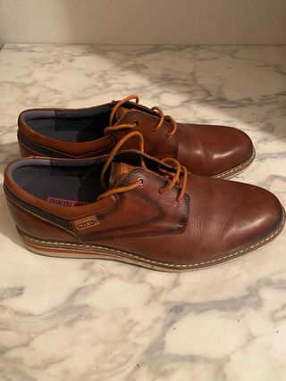 Zapatos Pikolinos Marrones