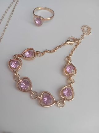 Set bigiotteria oro e rosa con cuori