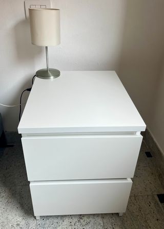 Comodini MALM bianchi in legno Ikea