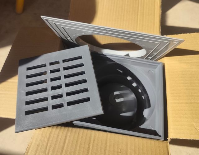 Grondaia da pavimento Alcadrain APV11 15x15 cm NUOVA