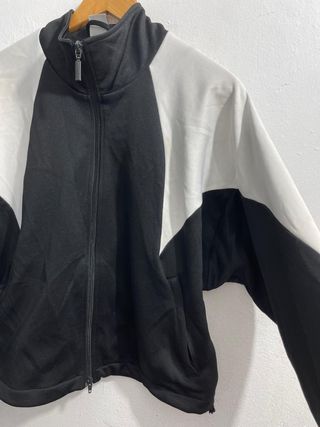 ¡¡OFERTA!! Talla L Chaqueta Adidas Negra y Blanca