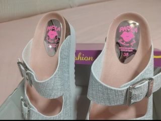 Sandalias Paola Plata Talla 38