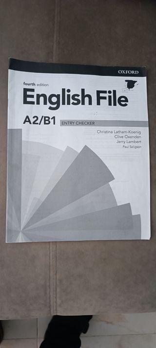 English File A2/b1 Student's Book And Workbook ...