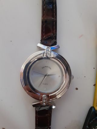 Reloj Eve Mon Cruz Marrón y Plateado