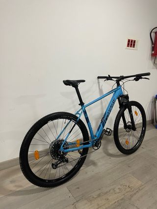 Bicicleta de Montaña Azul