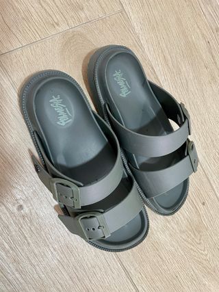 Chanclas Polinesia chico verde oliva