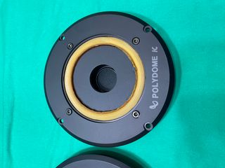 Altavoces Medios Infinity Polydome K