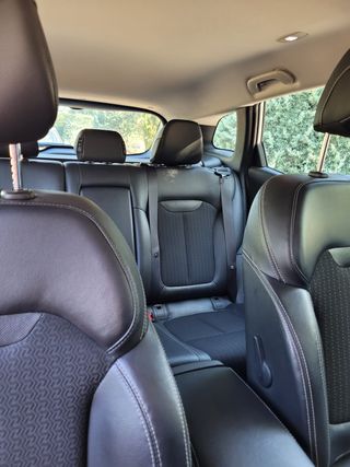 Coche-Segunda mano-Renault Kadjar 1.5 110CV Diesel