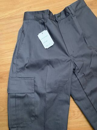 Pantalón de trabajo gris talla 42