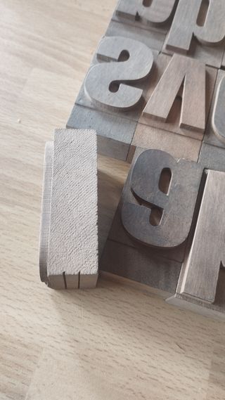 Caratteri tipografici in legno vintage letterpress