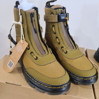 Botas Dr. Martens verdes y negras