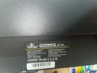 Monitor  4K Negro
