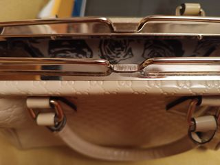 Bellissima borsa donna beige e oro