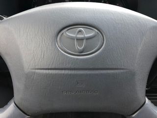 Toyota Land Cruiser KDJ95 VX