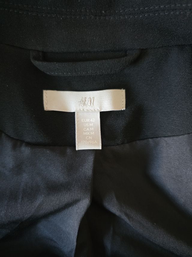 Blazer H&M Negro Talla 42