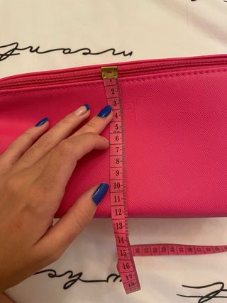Neceser Carolina Herrera Rosa