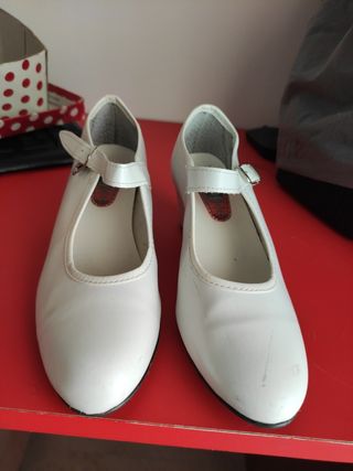 Zapatillas de baile flamenco blanco .talla 35