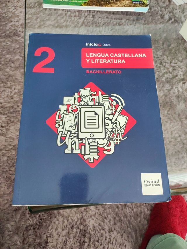Inicia Lengua Castellana y Literatura 2.º Bachi...