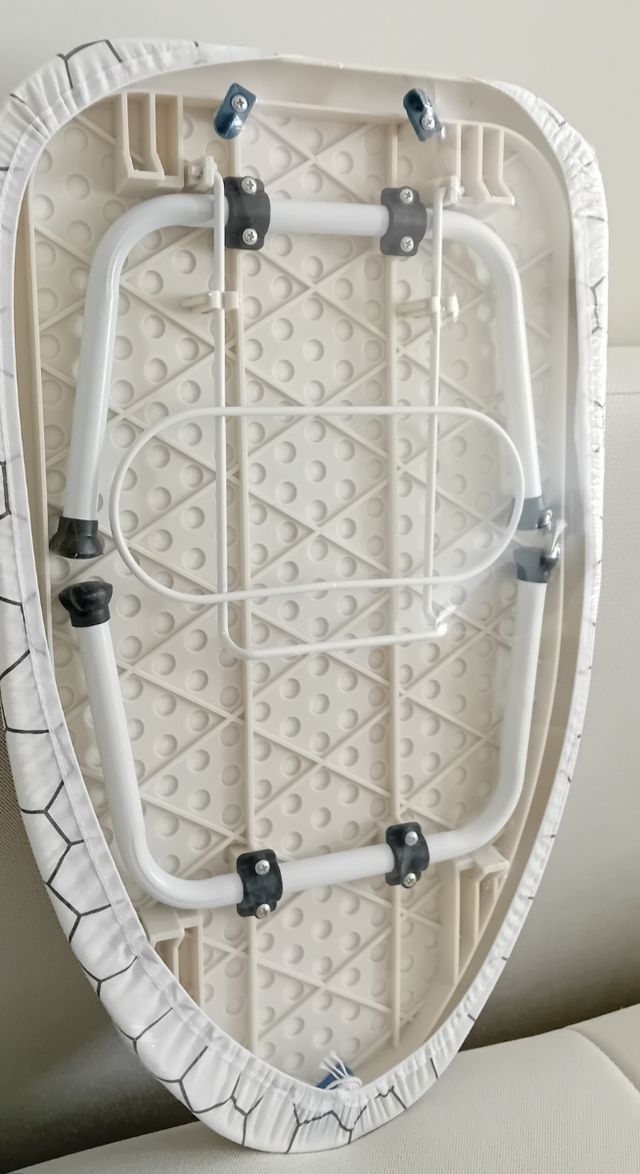 Tabla de planchar portátil 60 x 36 cm