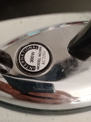 Plancha de ropa eléctrica