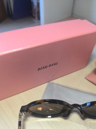 Gafas de sol Miu Miu Tortoise