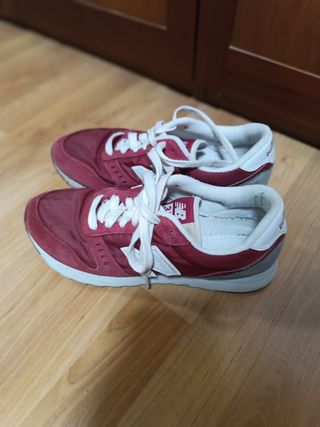 Zapatillas New Balance Mujer Rojas 40/41