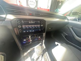 Volkswagen Passat 2022