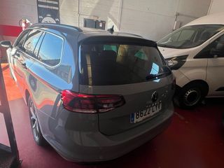 Volkswagen Passat 2022