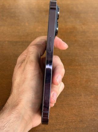 iPhone 14 Pro Morado