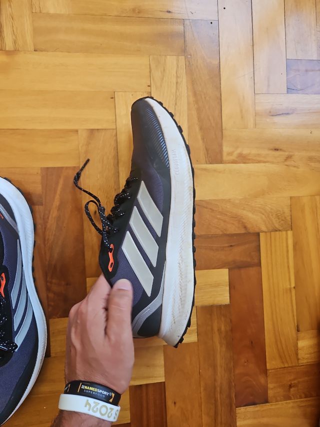 Adidas Cloufoam Repelente al Agua