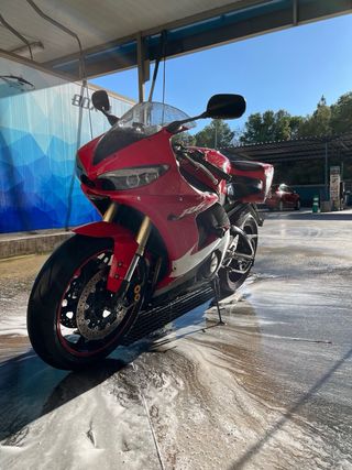 Yamaha YZF R6 Roja