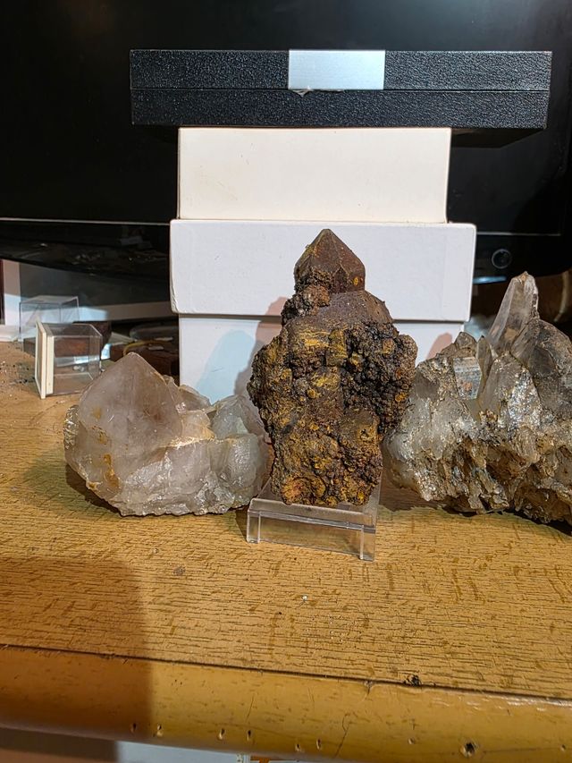 Lotto 3 Quarzo naturale