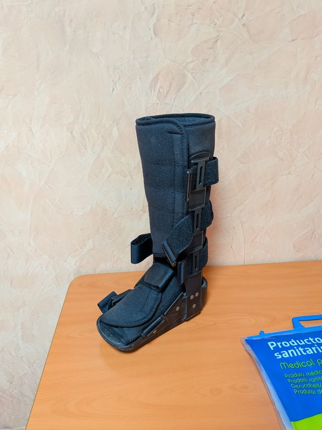 Bota Walker Negra talla M