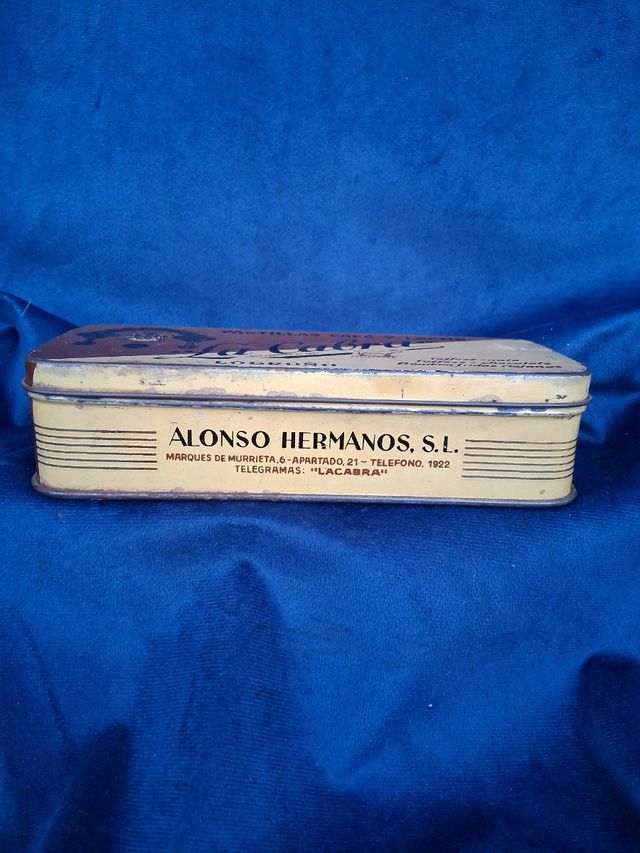 Scatola per caramelle La Cabra