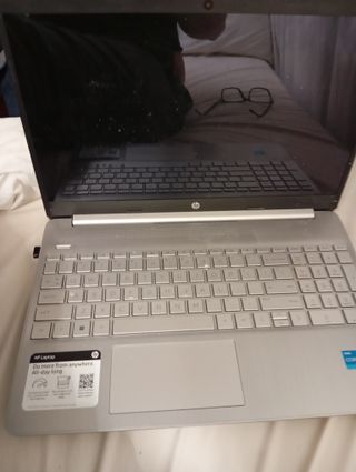 Portátil ASUS Plata