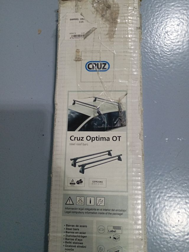 Barras de techo Cruz Optima OT tipo thule