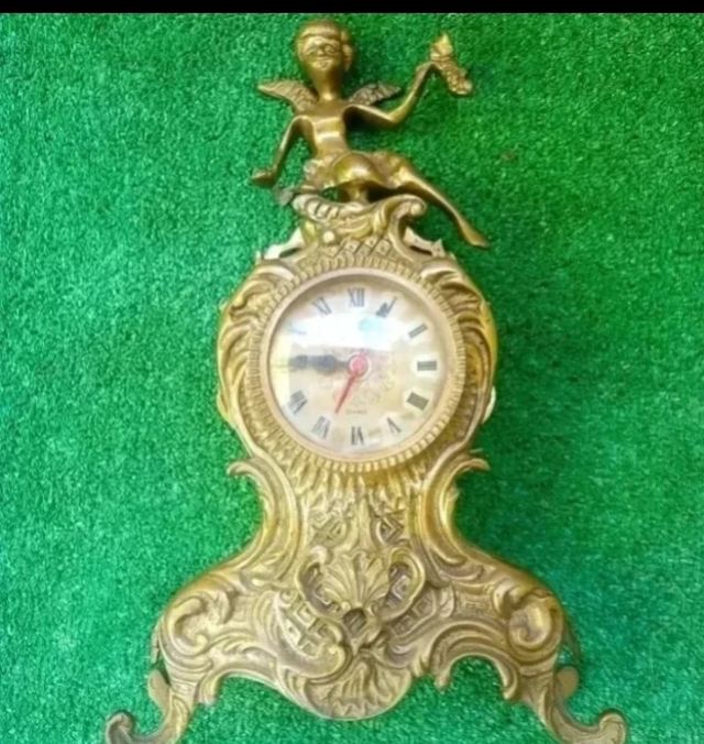 OROLOGIO DA TAVOLO IN BRONZO CON ANGELO