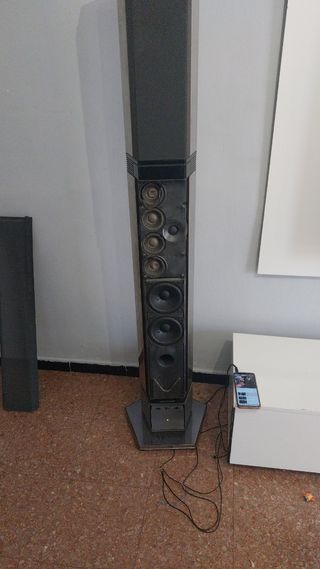 Altavoces Bang & Olufsen Plata