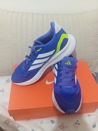 Zapatillas Adidas Azul y Verde Talla 40