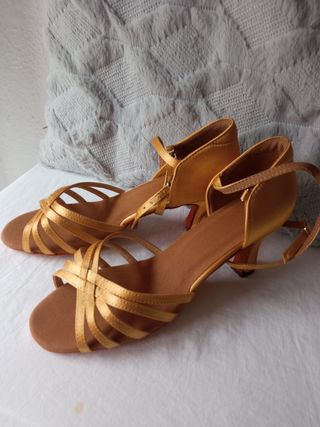 Zapatos de baile latino talla 40 dorados