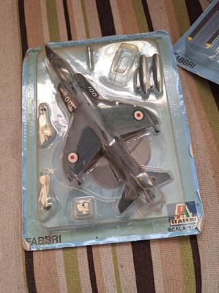 Maqueta Avión Militar Italeri Escala 1:100
