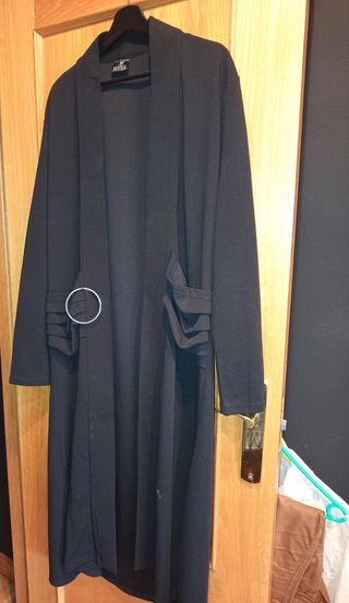Abrigo negro largo