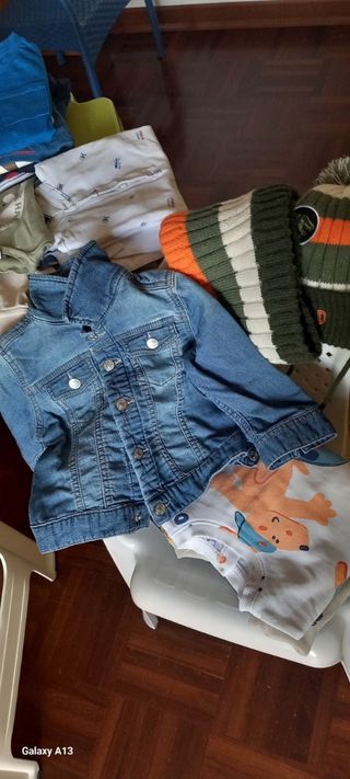 Abbigliamento bimbo: felpa e maglietta
