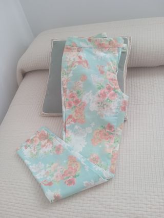 Pantalón floral Easy Wear