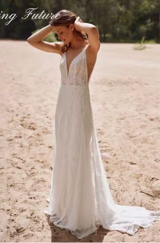 Vestido de Novia Blanco de satén y encaje. Nuevo