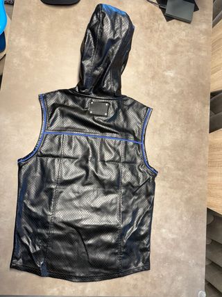 Chaleco Locker Gear Negro con Capucha