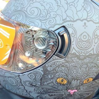 Casco de moto con diseño de gato tamaño M