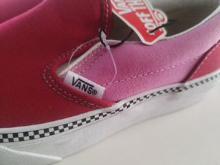 Nuevo.Zapatillas originales Vans Unisex Talla 34