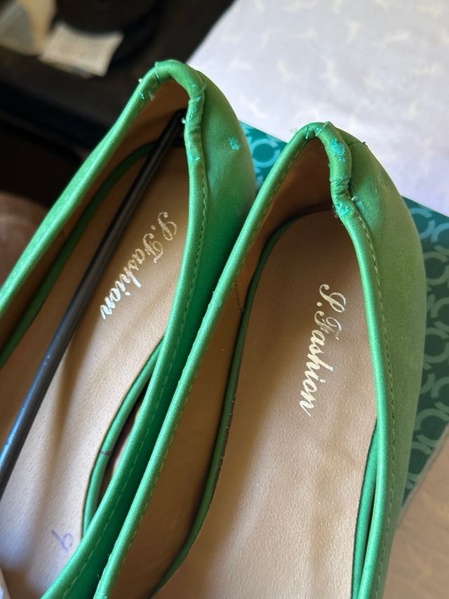 Bailarinas P. Fashion Verdes Talla 39 con Flor