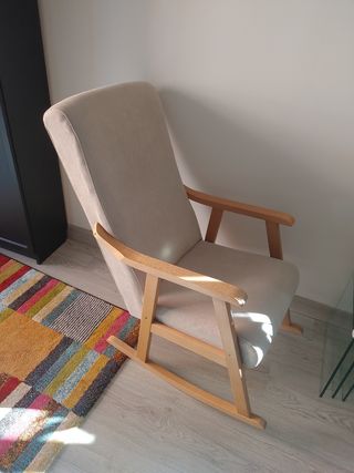 Mecedora / Silla de lactancia